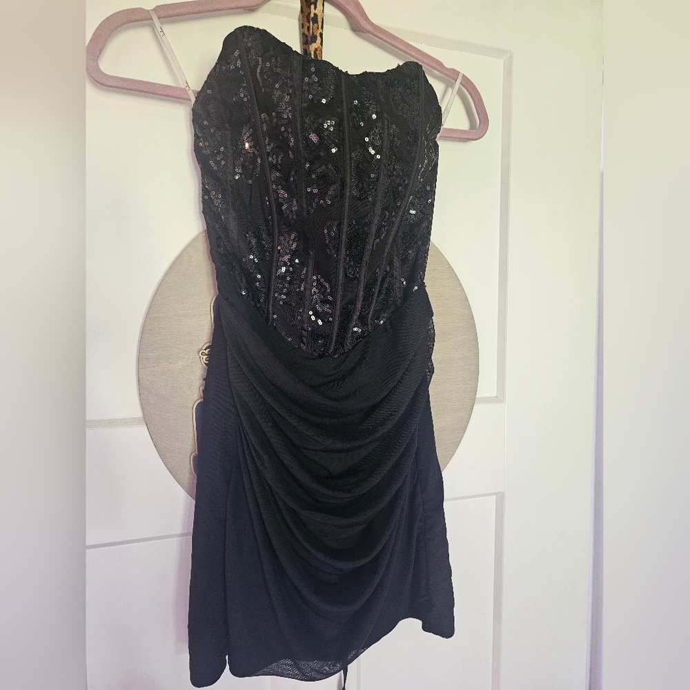 Lulu's Black Sequin Ruched Strapless Dress
